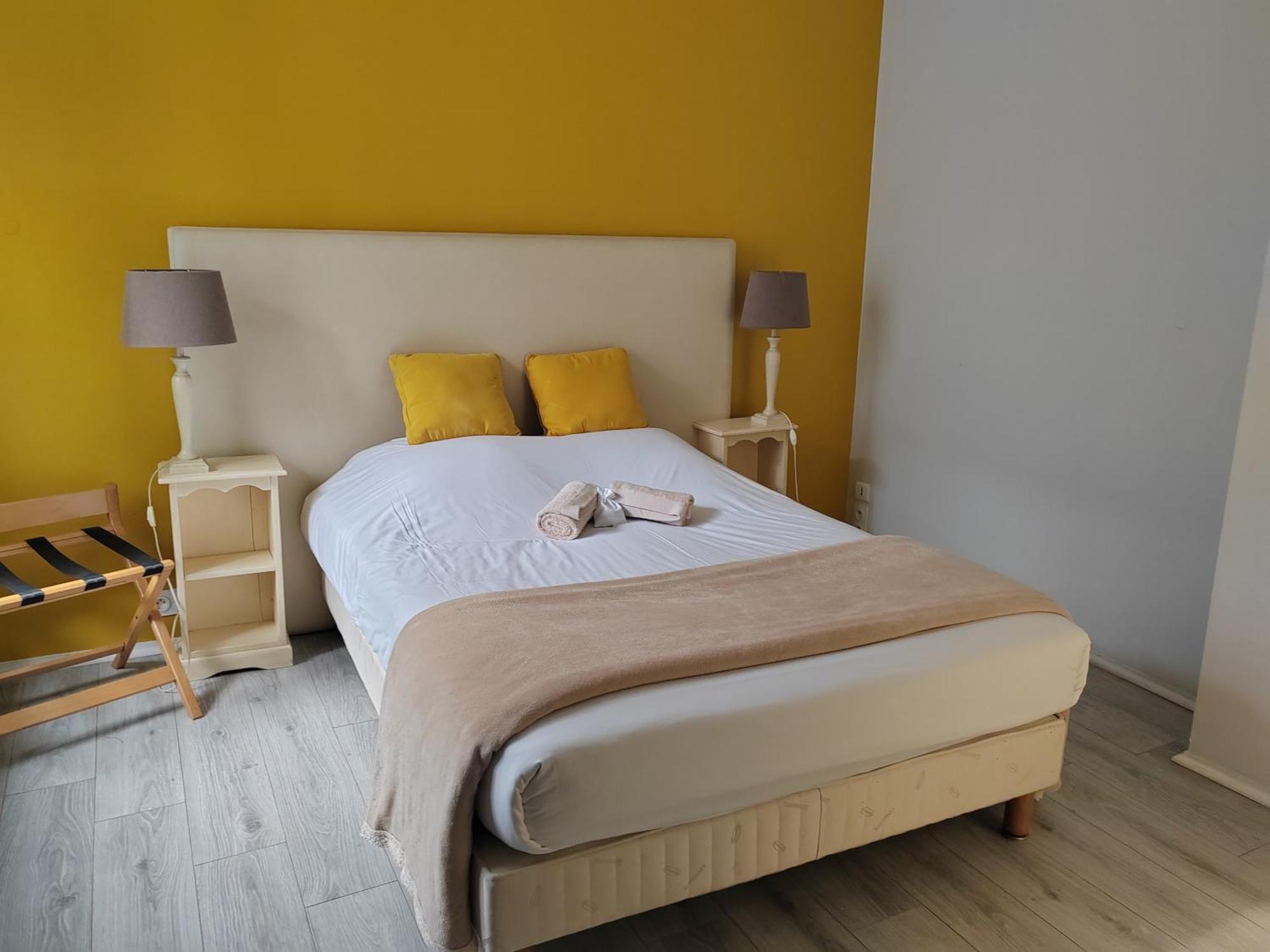 Hotel Au Grand Duquesne Dieppe Bagian luar foto
